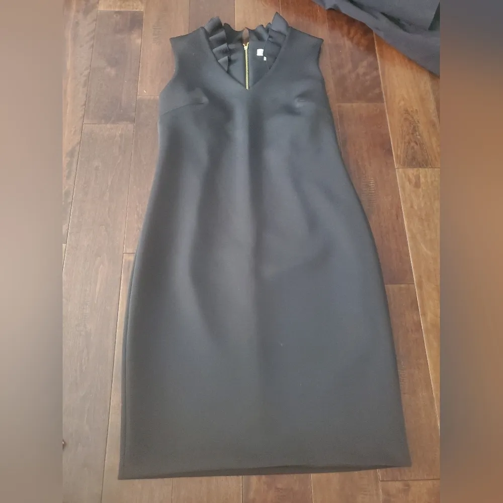 Calvin Klein Black Stretch Ruffled Zippered Unlined Darted Scuba Slevles… - Image 2