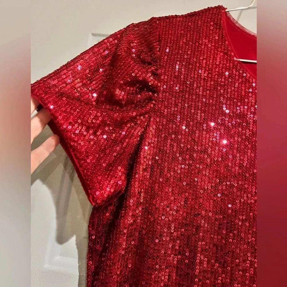 Sequin  red short sleeve women’s shirt size Large DKNY brand. NNT - Image 3