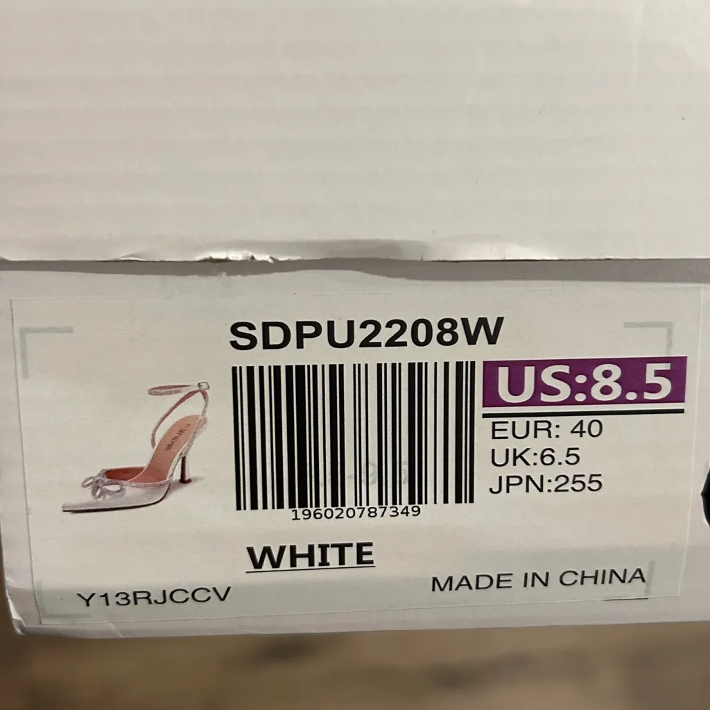 DREAM PAIRS Women's Closed Toe Strappy Heels White Rhinestone Size 8.5 - Image 9