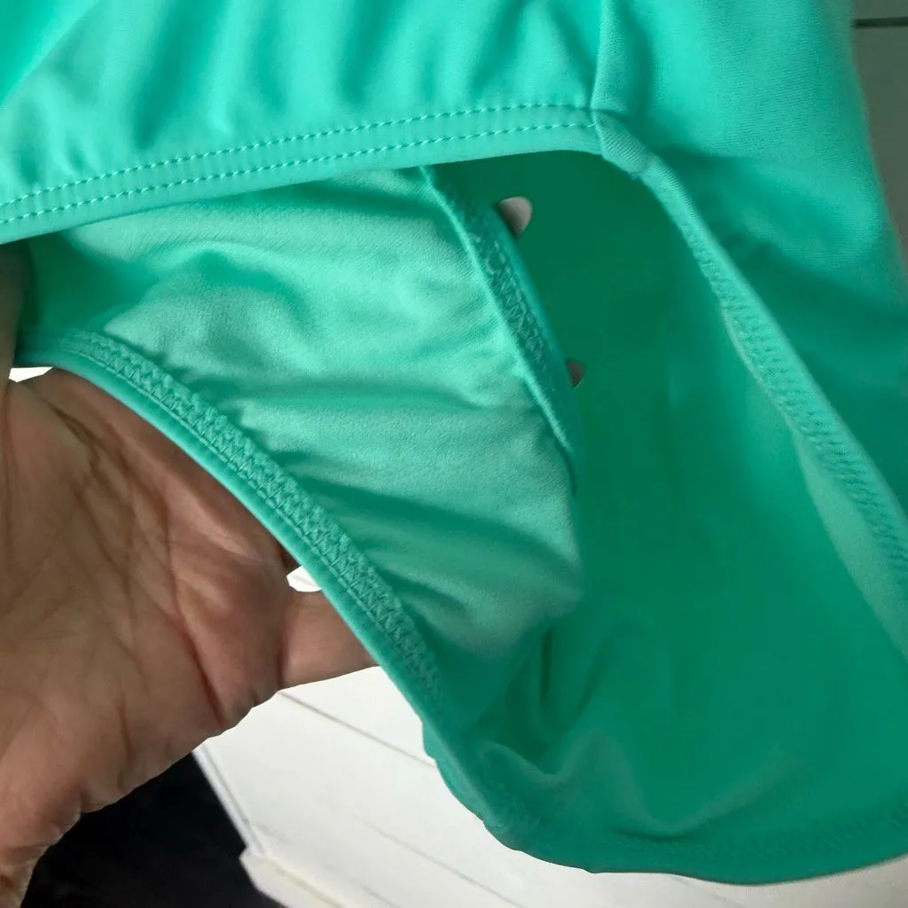 Ambrielle Women’s Medium Mint One Piece Swim New - Image 2