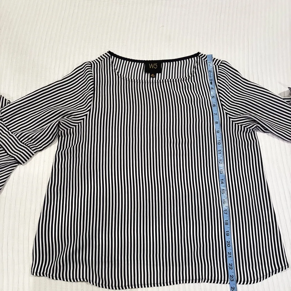 Anthropology W5 Women's Striped Black White Blouse Belle Sleeve Bows Size Medium - Image 9