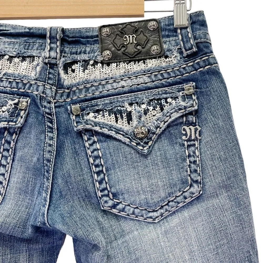 Miss Me Capri Jeans Cropped Straight Leg Medium Wash Sequin Flap Jeans Size 29 - Image 7