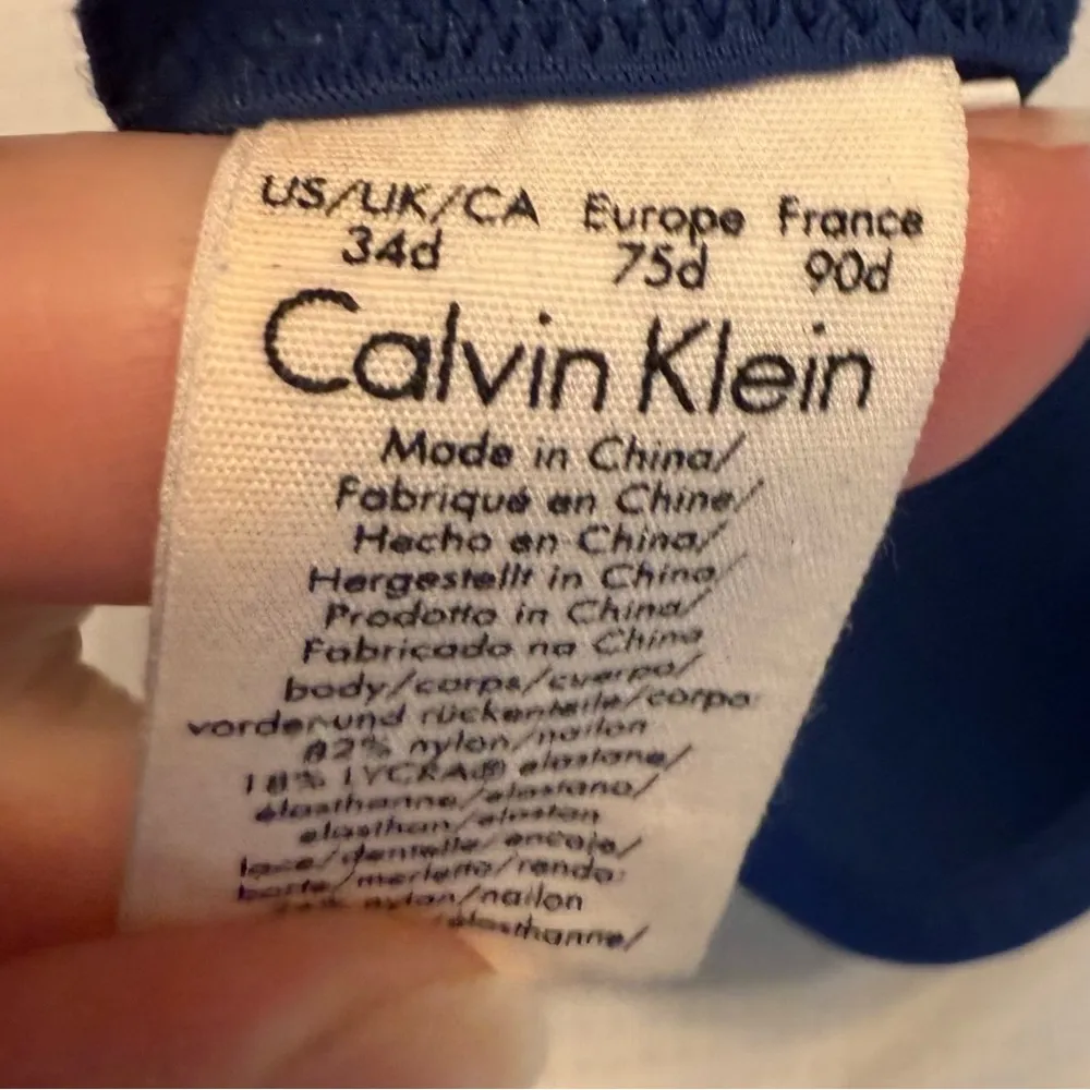 Calvin Klein Wireless Bra Blue w/ Lace Trim Women’s Size 34D - Image 7