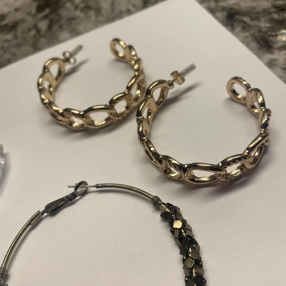 Lot Of 4 Costume Jewelry - Image 7