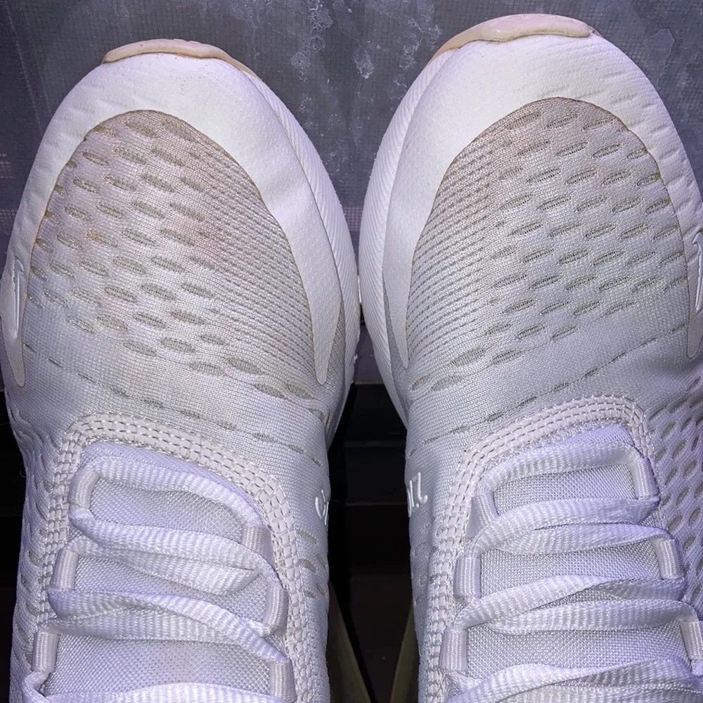 Nike Air Max 270 Women Size 7.5 Youth Size 6 White 943345-103 Running Shoes - Image 3