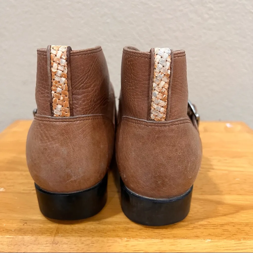 Ariat Women's Juliet Strap & Buckle Brown Leather Ankle Boots Sz 7.5 Western EUC - Image 4