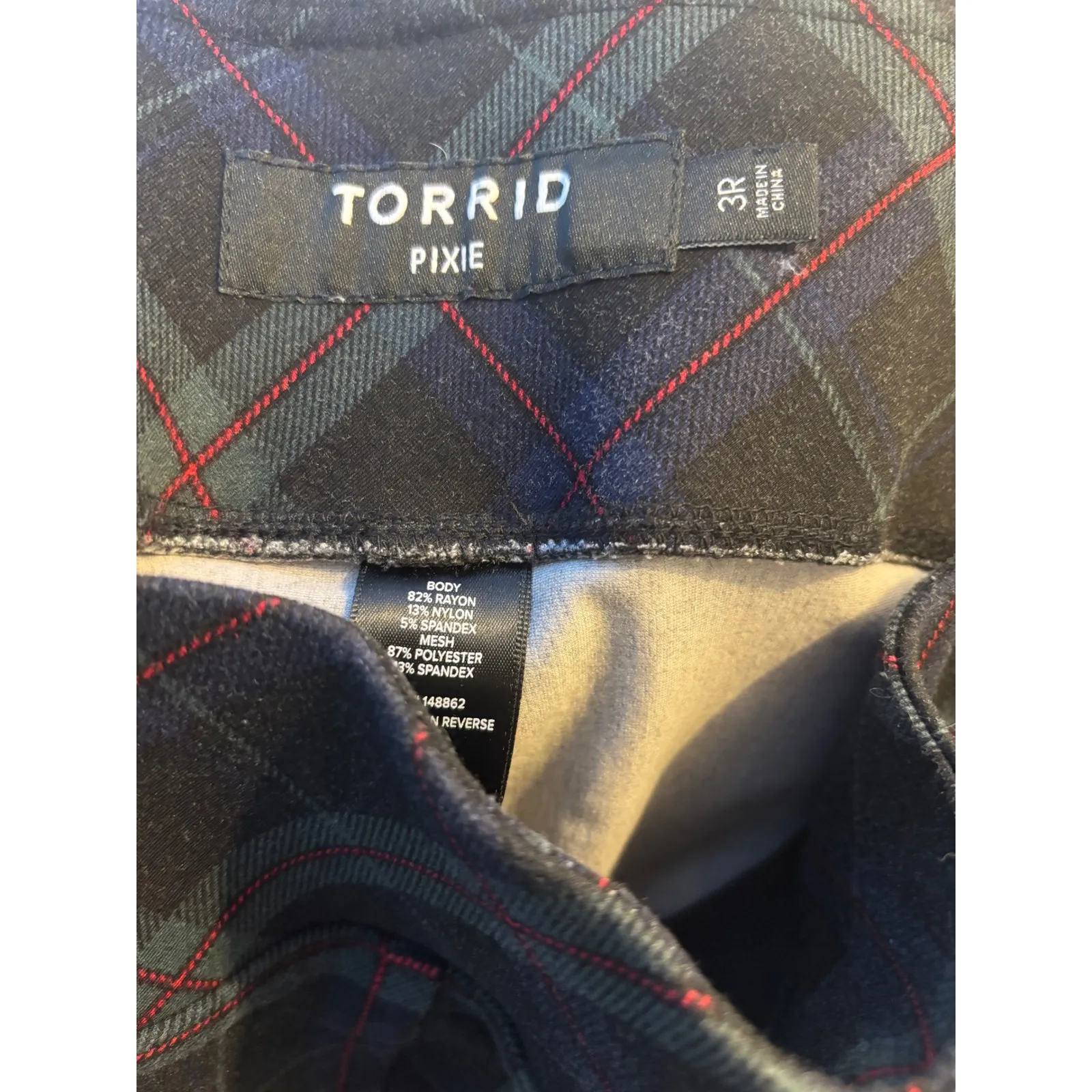 Torrid Pixie Pull-On Legging Pants – Size 3R (Equivalent to 3X / 22–24) – Plaid - Image 4