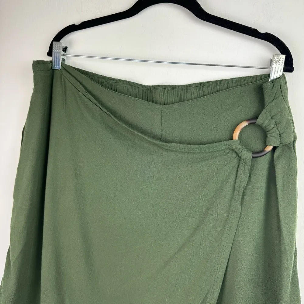 Torrid  Wrap Skirt Skort Sz 2X Olive Green O Ring Short Flowy - Image 4