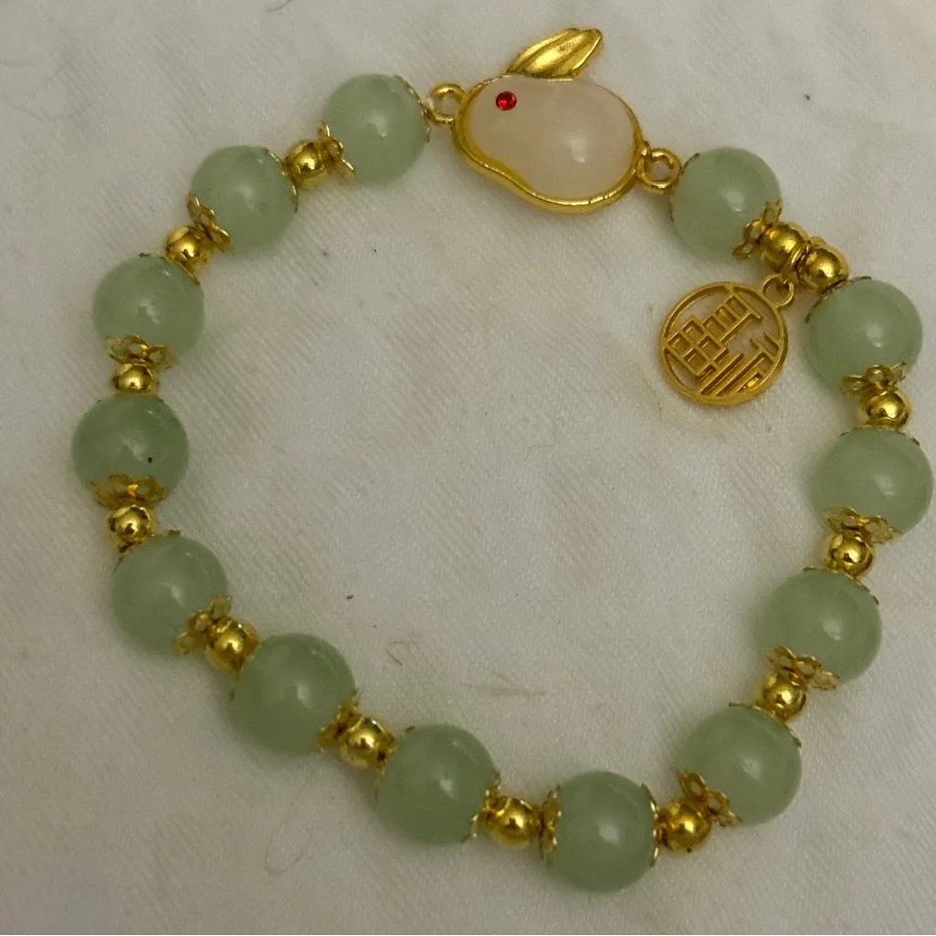 Gold and Green Beaded Bracelet - Image 3