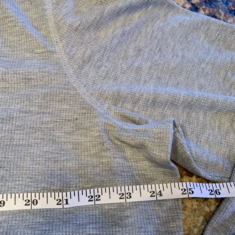 New NWT Fabletics Waffle Henley Grey Heather Top Shirt size 4X Rtl $60 - Image 7