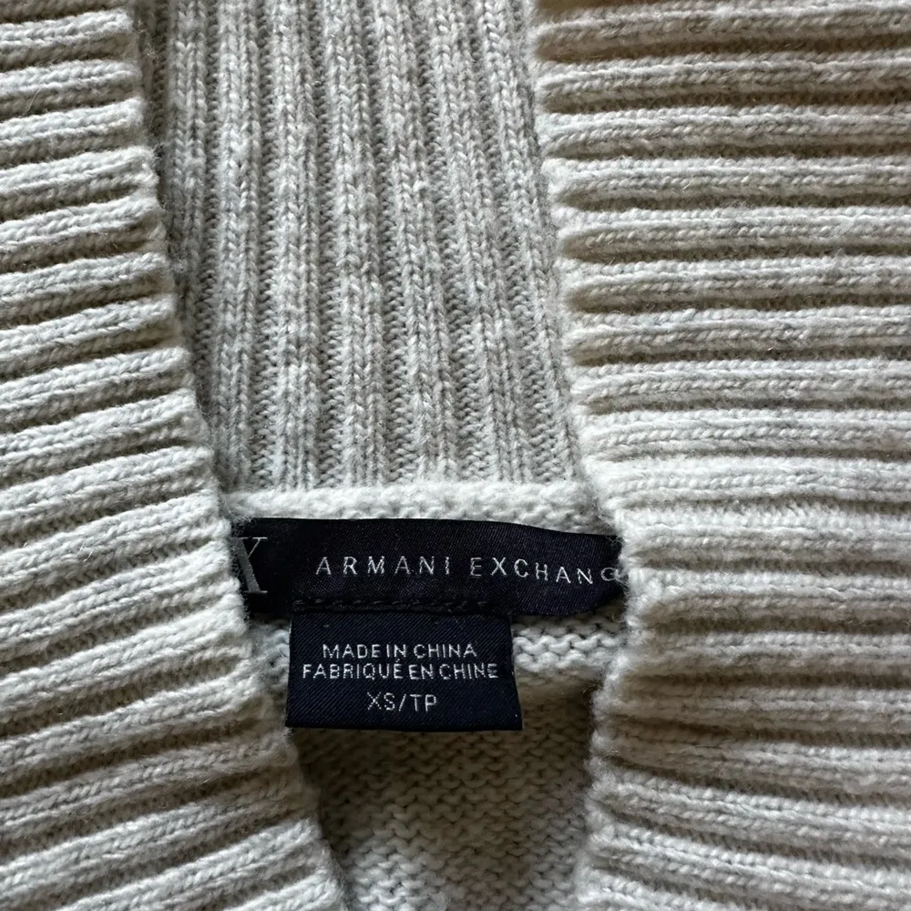 🦋 Women’s Armani Exchange A/X Shall Collar tunic Pullover Sweater - Image 4