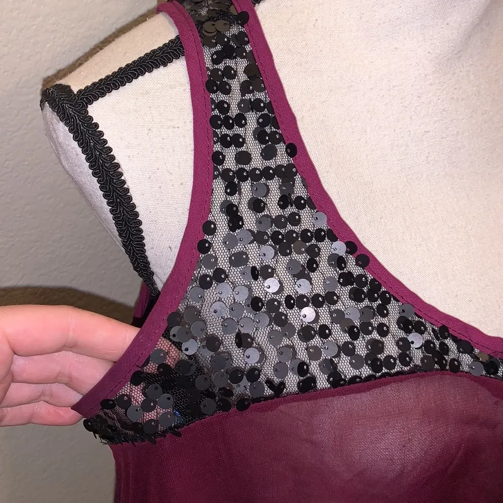 Studio Y purple sheer sequined zip up sleeveless blouse - Image 4