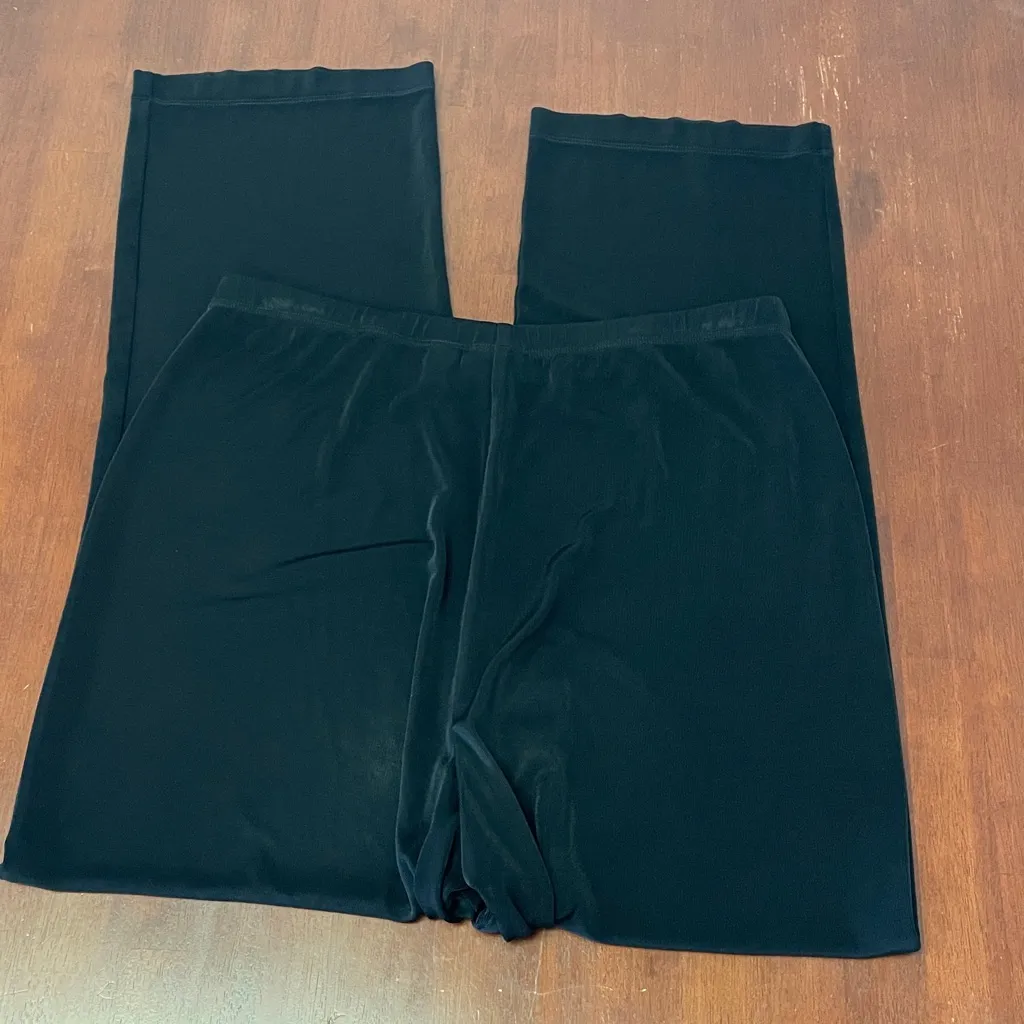 Chico's Travelers Black pants pull on comfy wrinkle resistant size 2/Short - Image 3