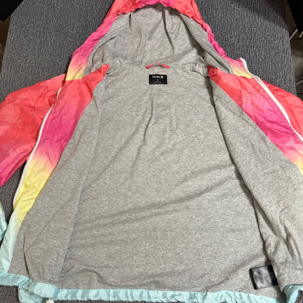 Hurley Women’s Urban Windbreaker - Image 10