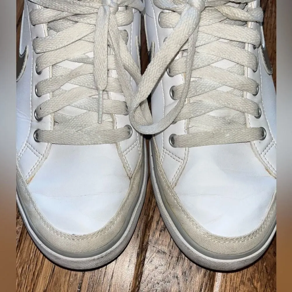 NIKE Capri III LTH Sneaker Womens Size 8.5 White Metallic Swoosh Low Top Lace Up - Image 8