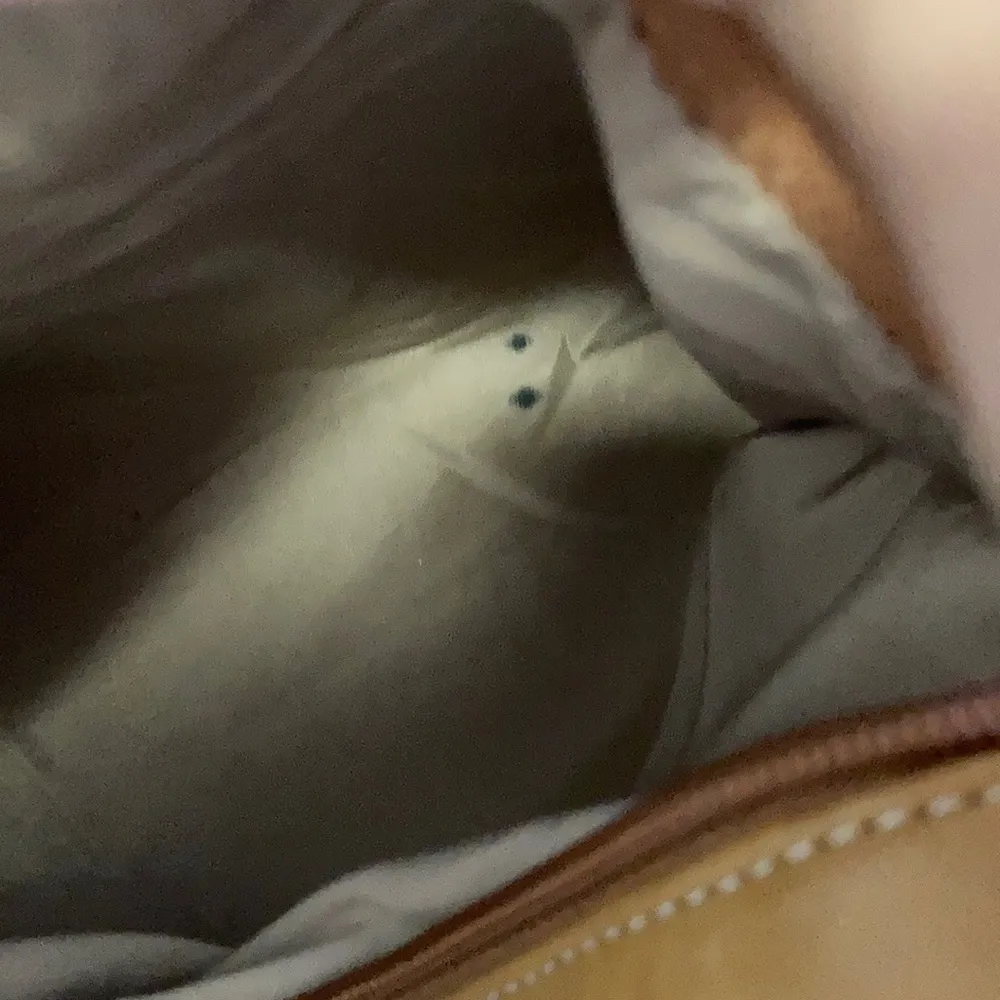 Tignanello genuine leather purse with many compartments. - Image 7