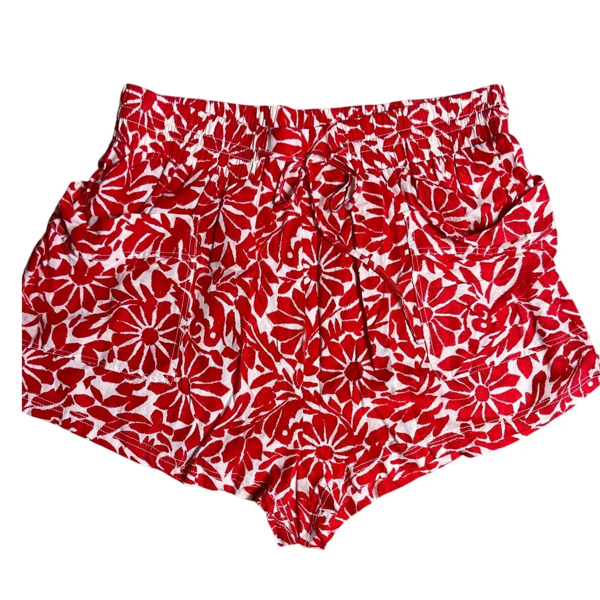 Free People Red & White Linen Blend Boho Floral Emma Patch Pocket Shorts Size‎ - Image 3