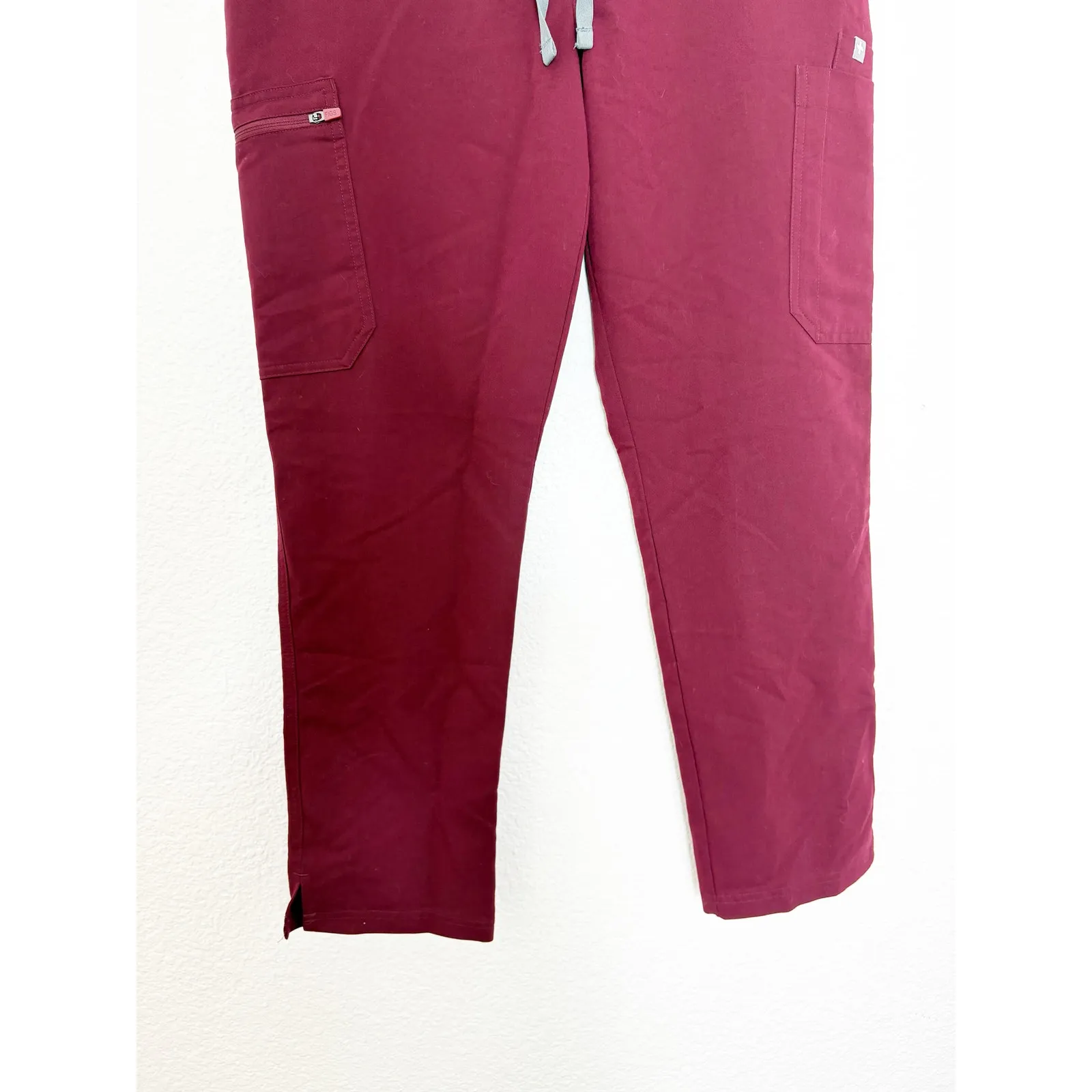 Figs Yola Elastic Waistband Skinny Scrub Pants Size MP Burgundy Nurse Doctor - Image 11