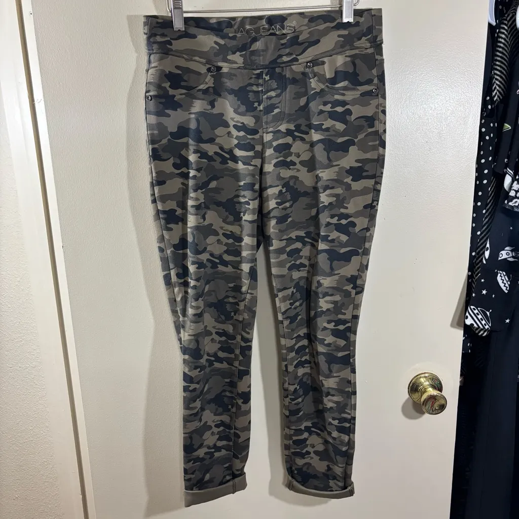Jag Jeans Marla Pull-On Camo Ponte Leggings Size M - Image 3