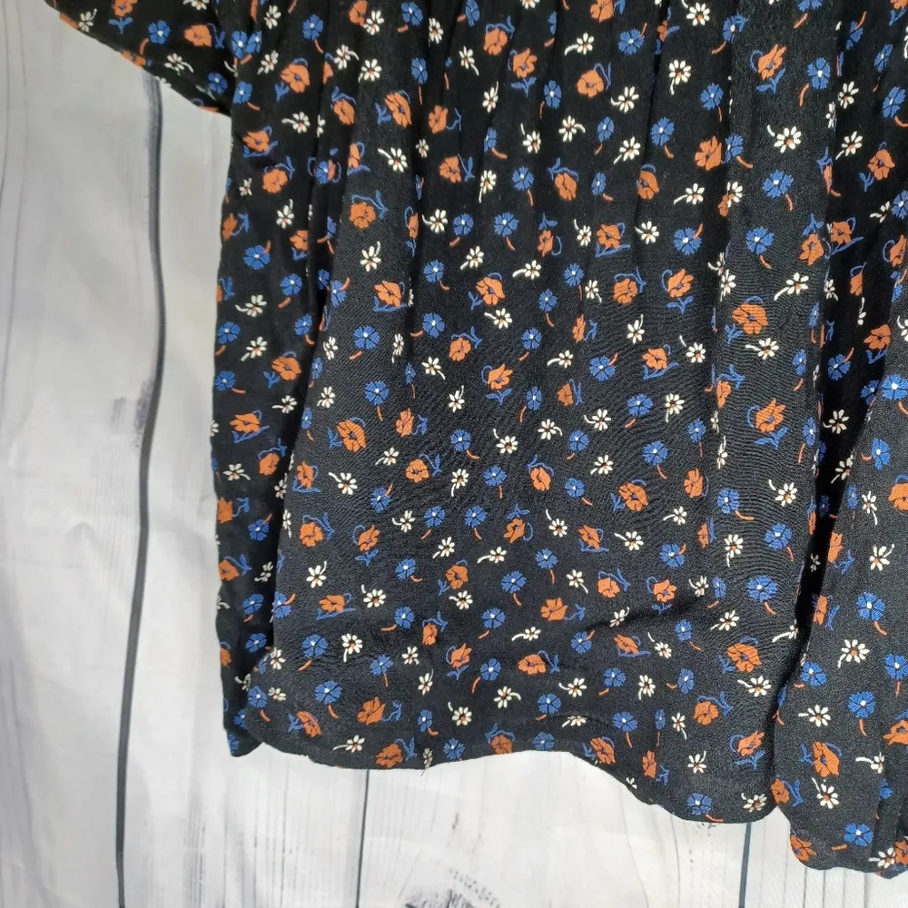 Madewell Floral Off-Shoulder Button Down Smocked-Waist Top - Image 10