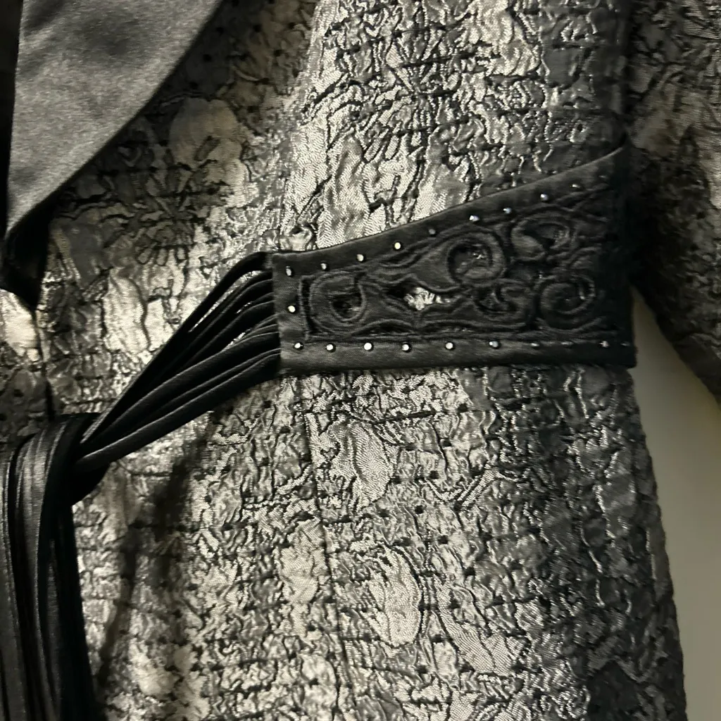 Elite Champagne Women’s Grey Bow Dressy Blazer Sz 12 Black - Image 4