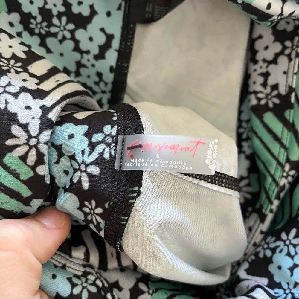 Free People Movement Your Corner Lose Control Printed Bra and Leggings Set Small - Image 14