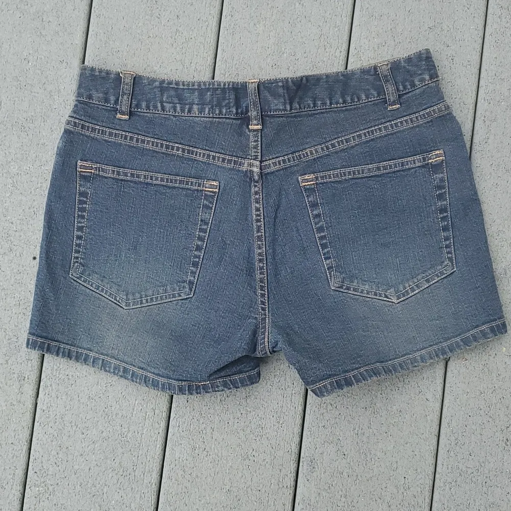 Old Navy Stretch Darkwash Denim Shorts 3n Inseam | Old Navy Stretch Denim Shorts - Image 6
