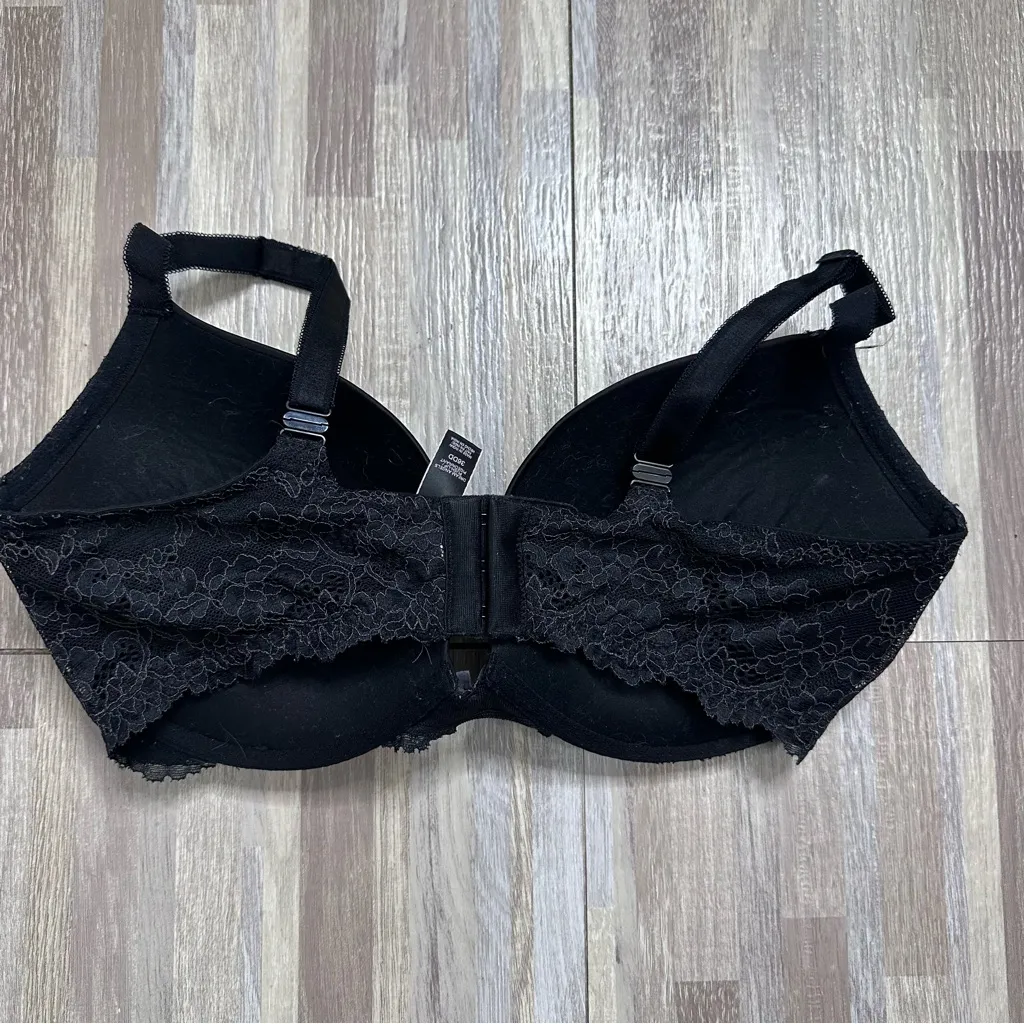 Victoria's Secret Dream Angels Push-Up Bra in Black Lace, Size 36DD - Image 3