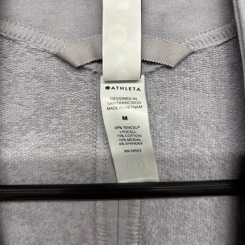 Womens Size M Athleta Cocoon Wrap Light Lilac EUC - Image 4