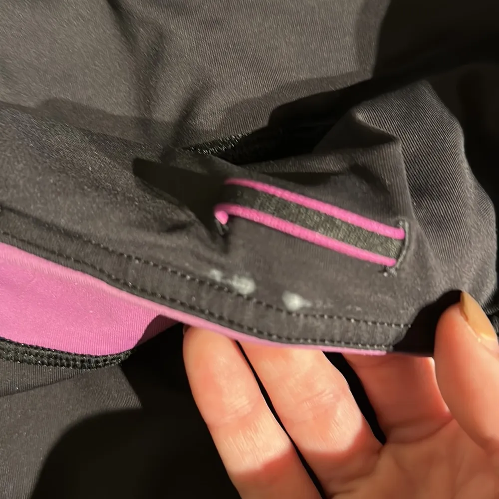 Lululemon Black Scrunch Ankle Leggings Sz 6 - Image 6