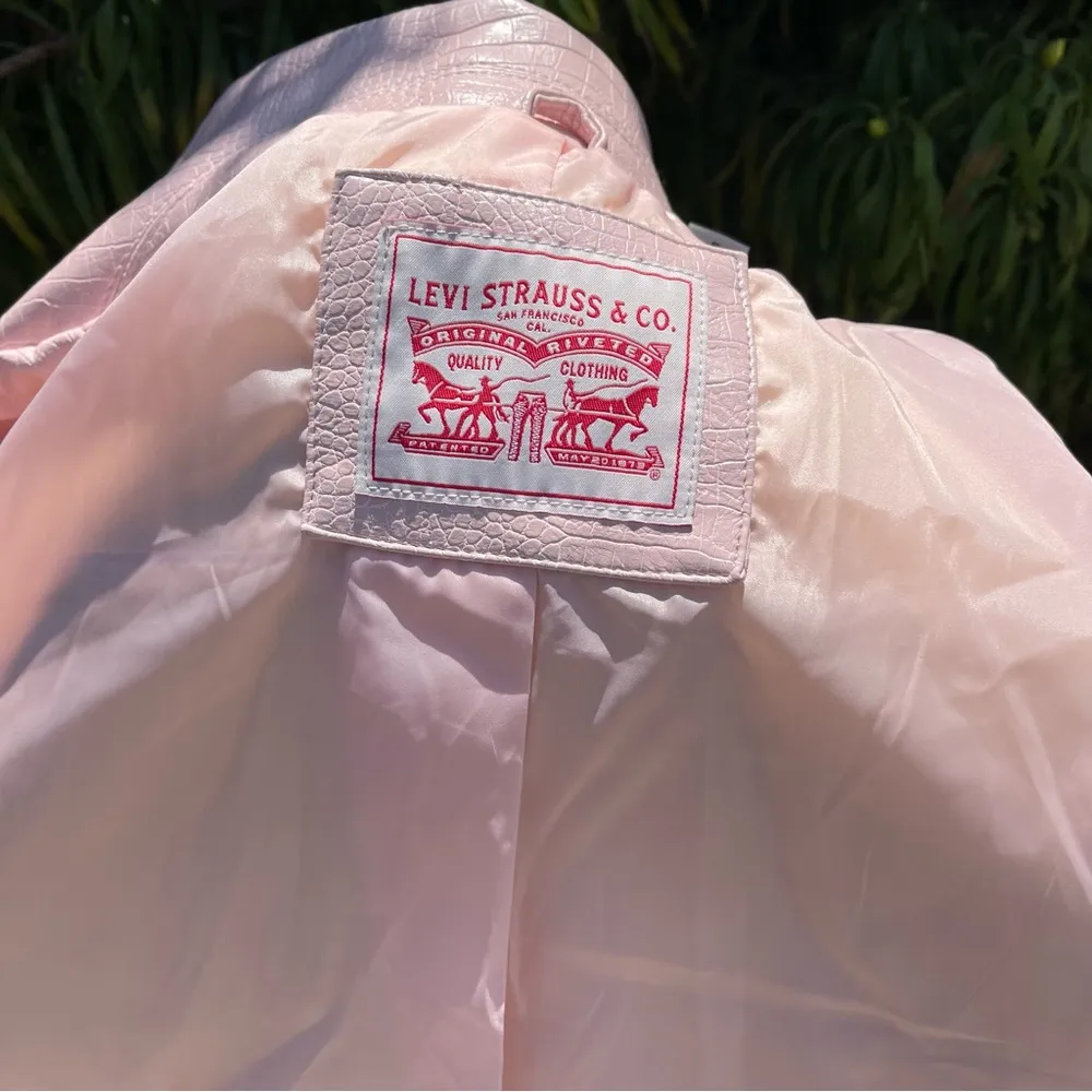 Levi’s Belted Faux Leather Embossed Moto Jackets size S - Image 8