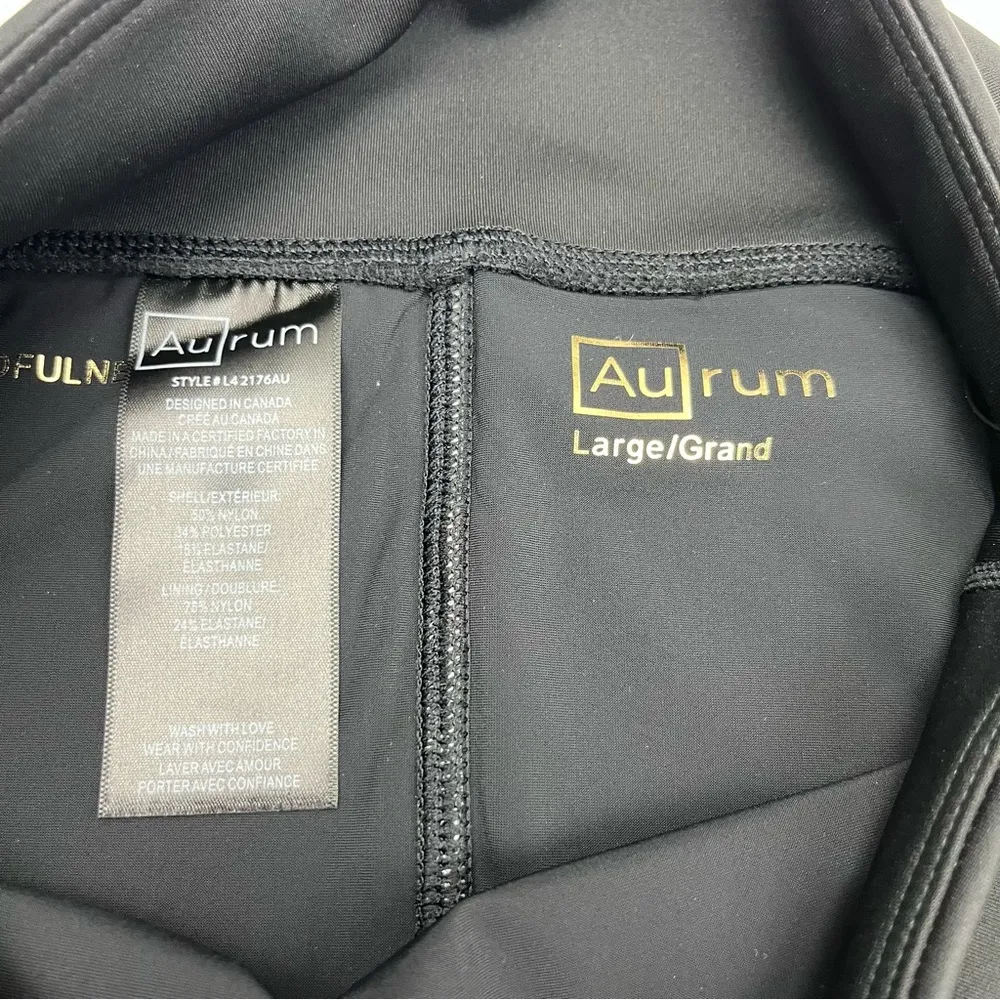 Aurum Fearless Black Cheetah Leopard Crop Legging Womens Size Large Athletic NEW - Image 4