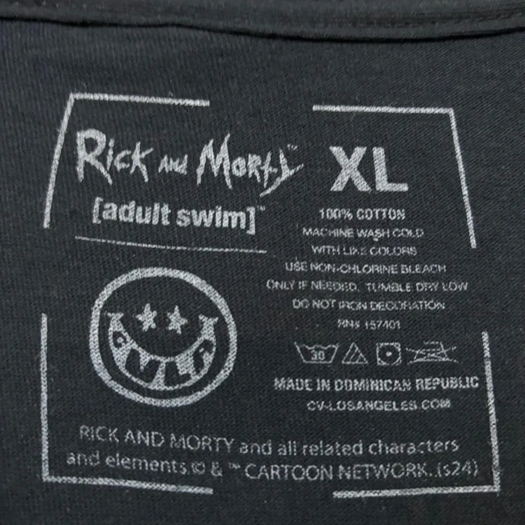 Rick and Morty CVLA T-shirt size Extra Large - Image 4