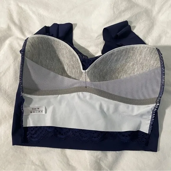 NEW Dark Blue Lace Bralette Long Line bra top navy blue 32B Size undefined - Image 4