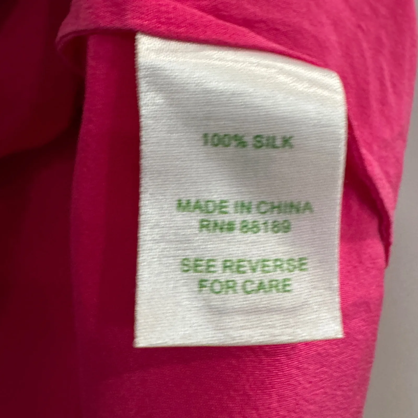 Lilly Pulitzer Hot Pink Silk Raleigh Sleeveless Tie Neck Blouse Top Size Small - Image 4