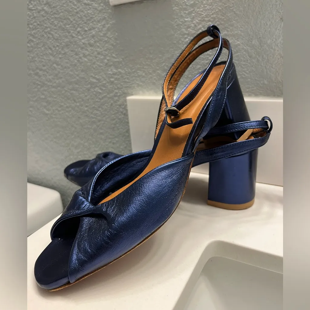 BY FAR Women's Metallic Blue Heels Size 8 - Image 4