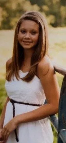 White dress - Image 2