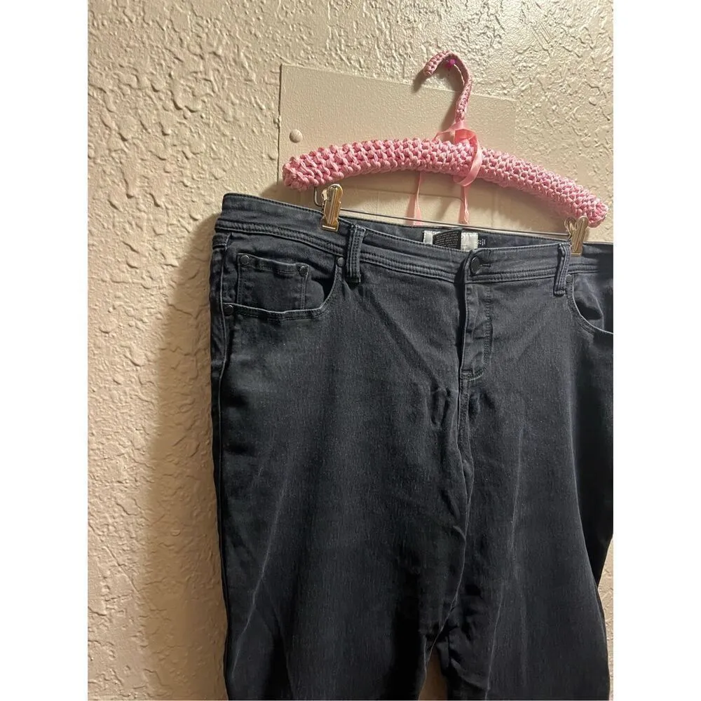 Torrid Black Denim Jeans Woman’s Size 22S Plus Size Jeans - Image 4
