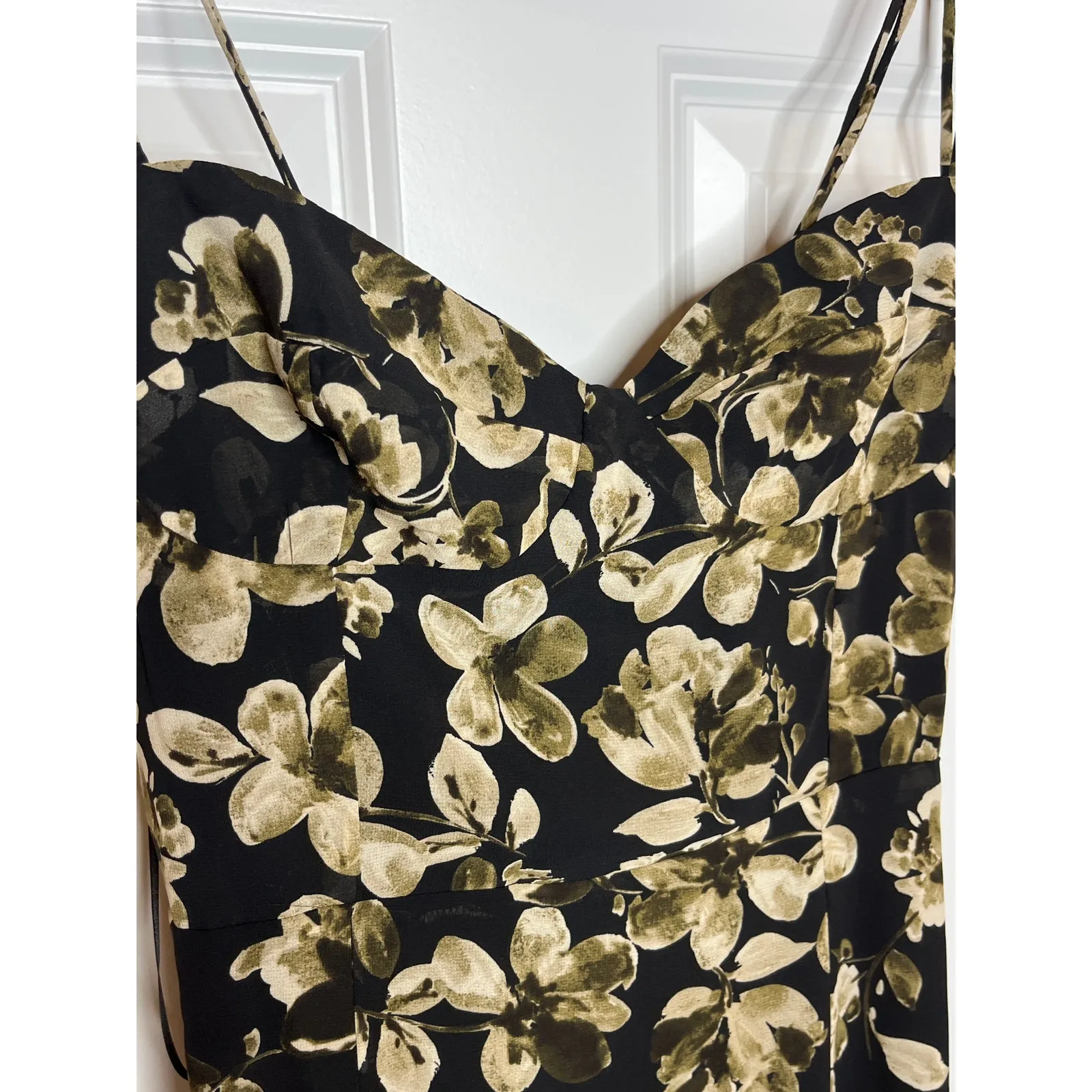 Dress Forum NEW Medium Midi Shift Dress with Large Front Slit Spaghetti Strap - Image 2