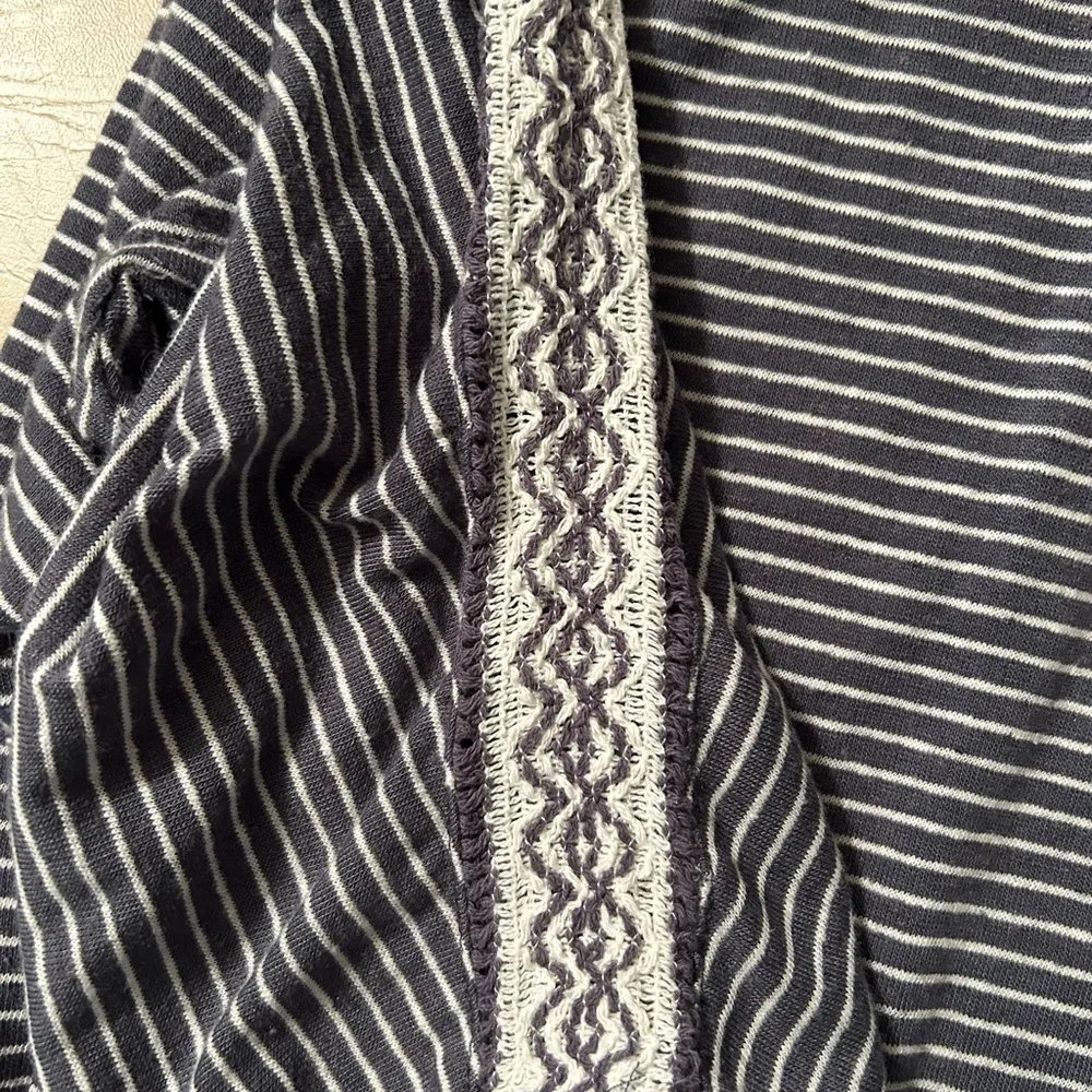 TERRA & SKY Striped Gray Women's Top - Image 7