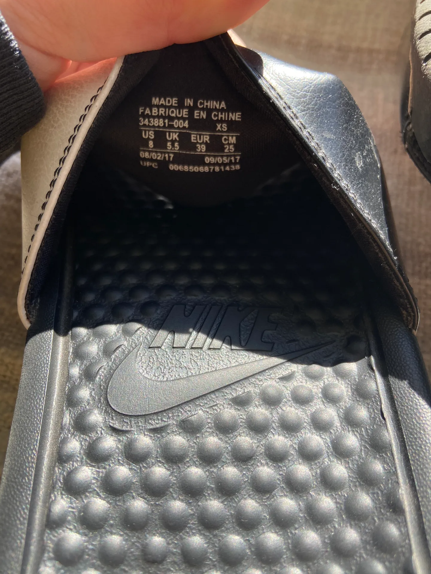 Nike Slides - Image 3