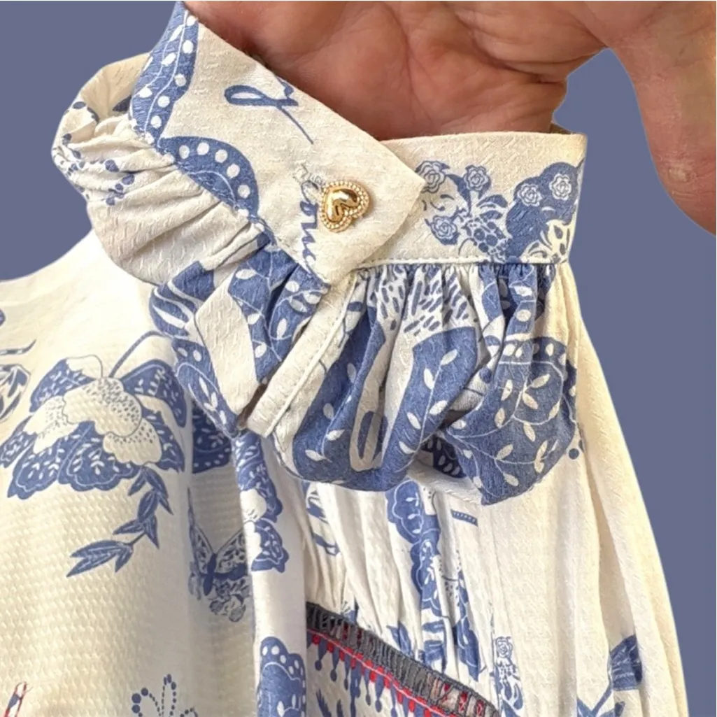 Like New Anthropologie Emily Lovelock
Emma Top Medium Floral Elephant
Palm Tree - Image 6