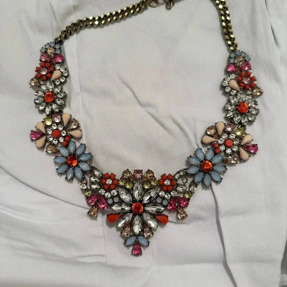 Joan Rivers Beautiful  Necklace - Image 10