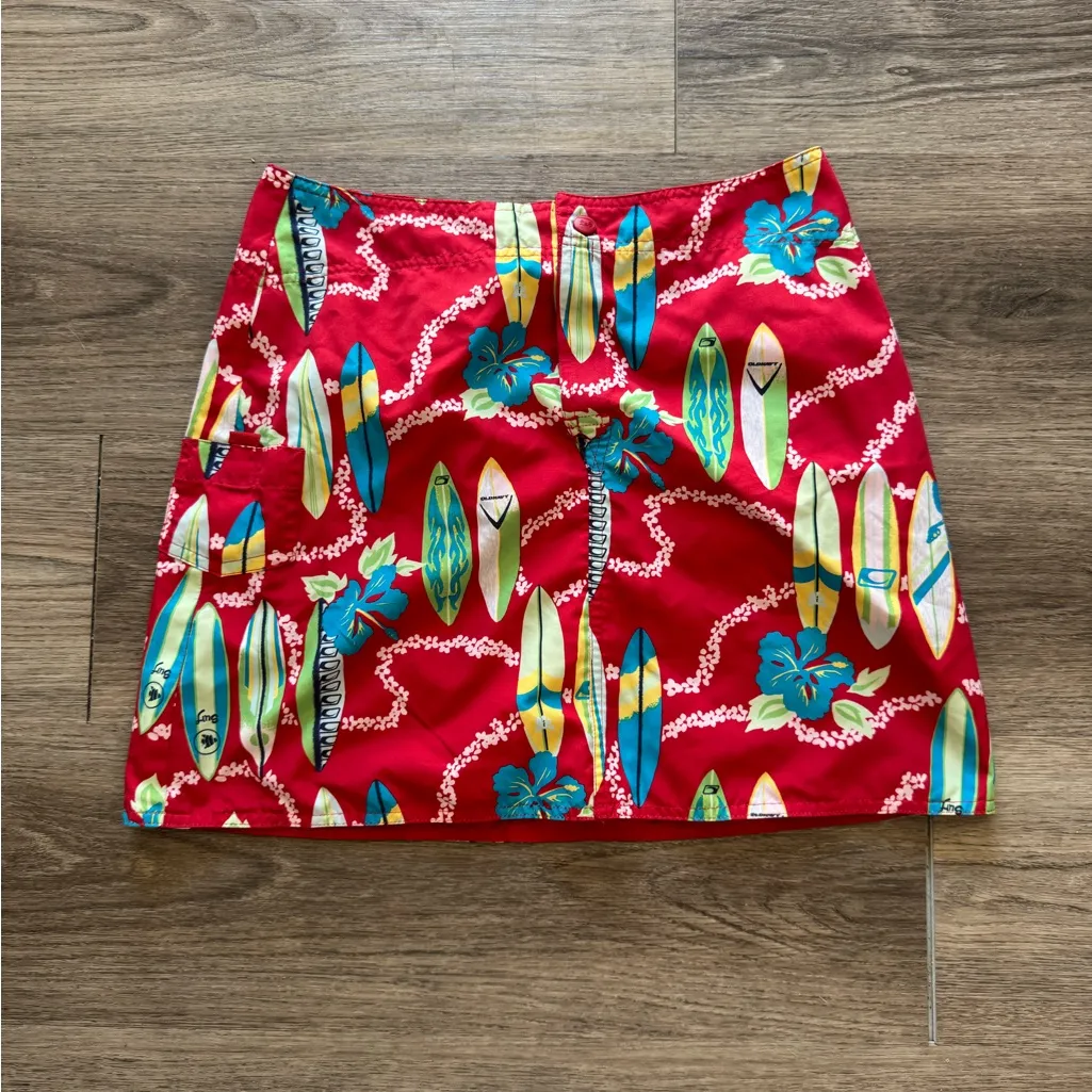 Old Navy Reversible Red Varsity and Floral Skirt - Image 4