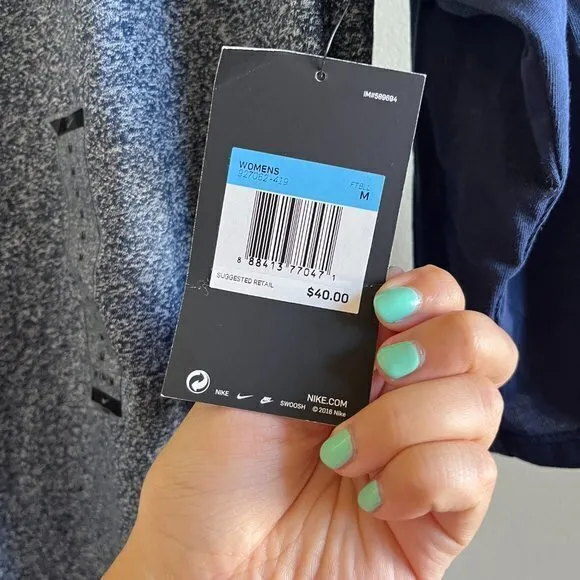 NEW NIKE SEATTLE SEAHAWKS WOMENS SIZE M ATHLETIC GRAPHIC TEE SHIRT TOP‎ ATHLETIC - Image 2