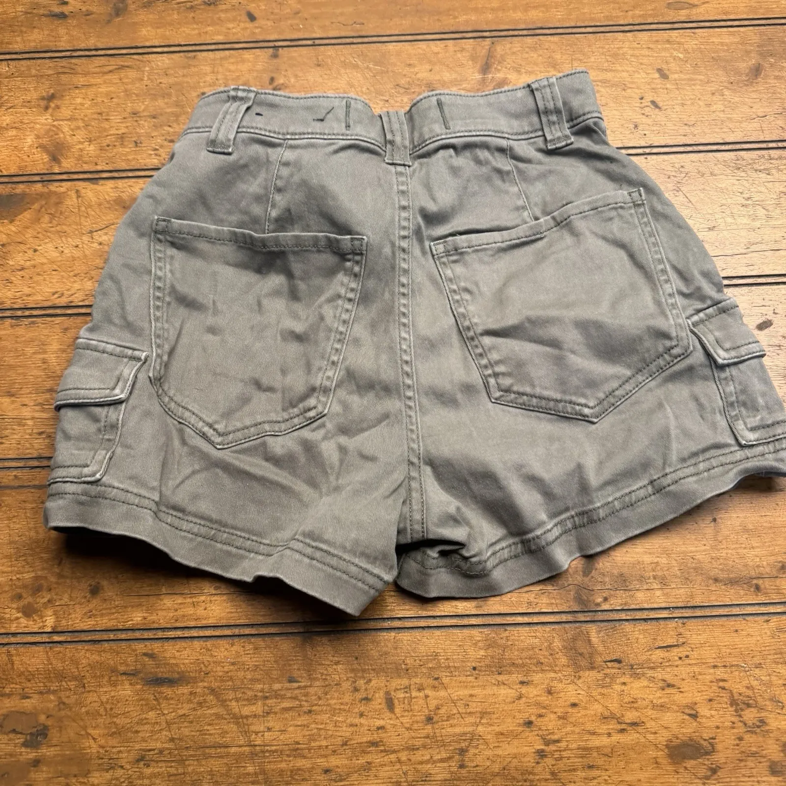 Hollister Cotton Ultra High Rise Mom Short 23 Green Womens 3"‎ - Image 2