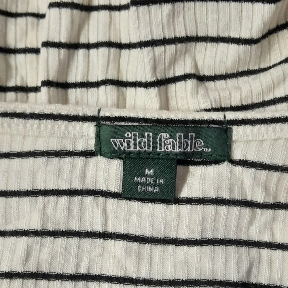 Wild Fable Top Womens Medium White Black Stripe Wrap Short Sleeve Casual - Image 6