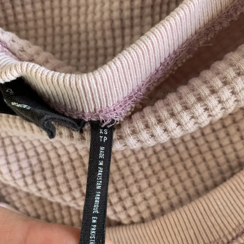 Out From Under Urban Outfitters Sweater XS Pink Knit Soft Cozy Cottagecore - Image 5