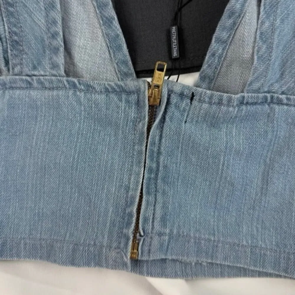 Pretty Little Thing Blue Light Wash Flared Sleeve Denim Crop Top Size 0 Flutter - Image 4