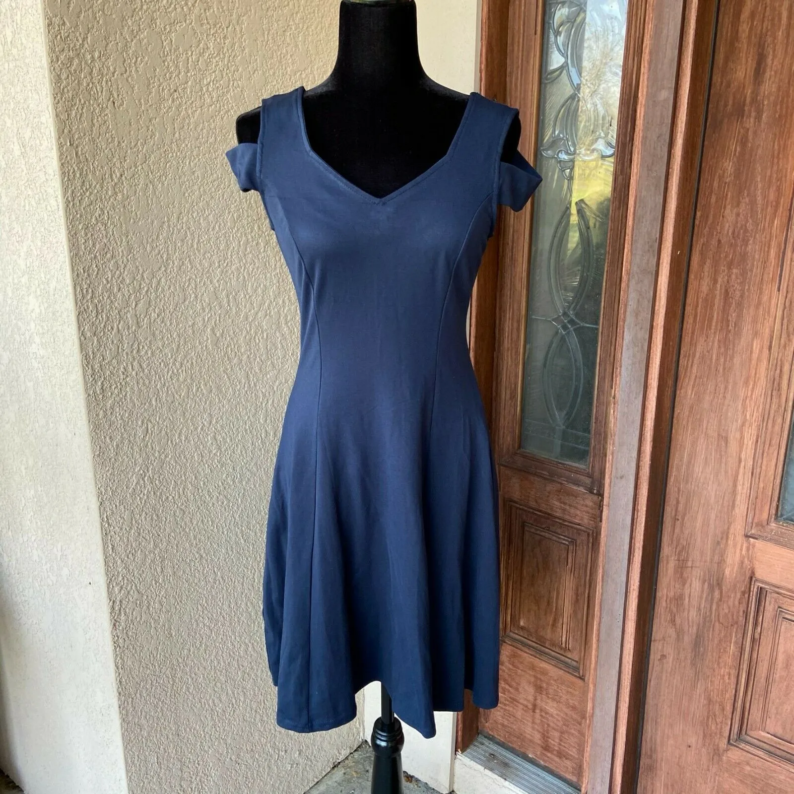 InsNova Womens‎ Dress M Cold Shoulder Navy Blue Cocktail Party Skater Solid NEW Size M - Image 4